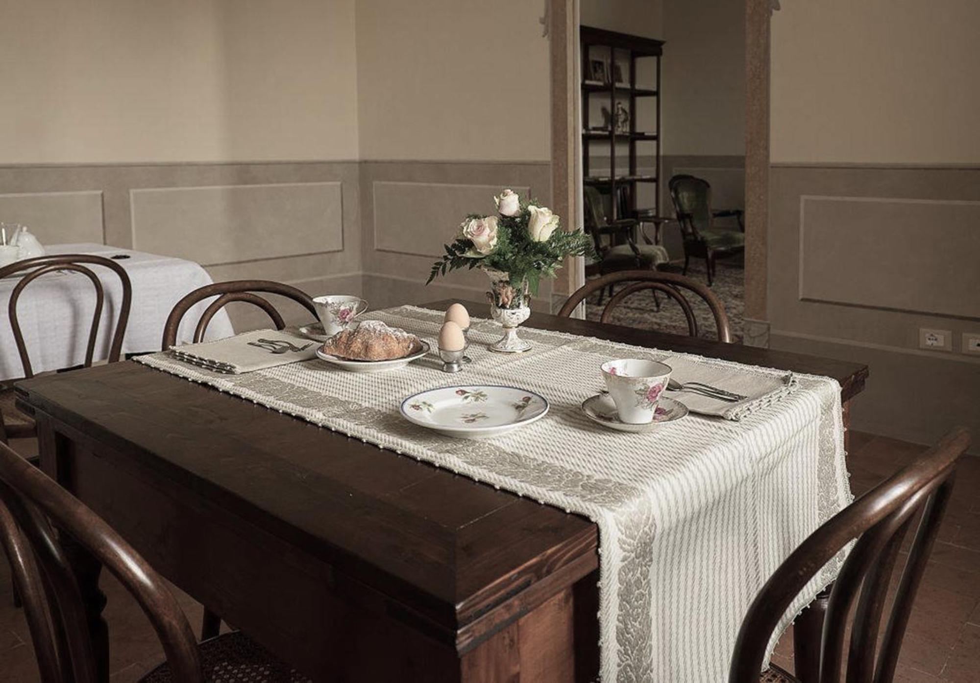 B&B Palazzo Mattei Novafeltria Buitenkant foto